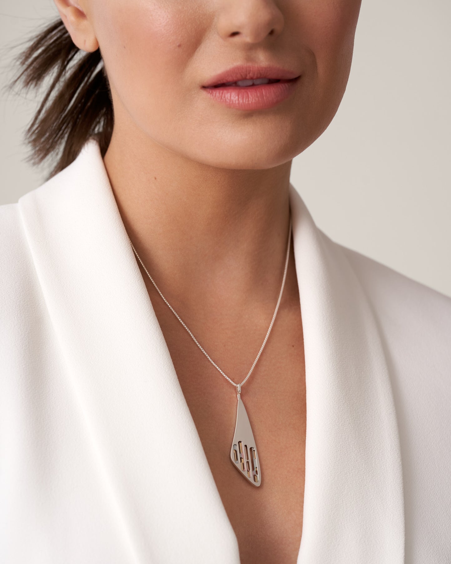 The Wing | Contemporary Art Jewelry | Pendant Necklace | Silver, Gold & Niobium (Rose/Blue)